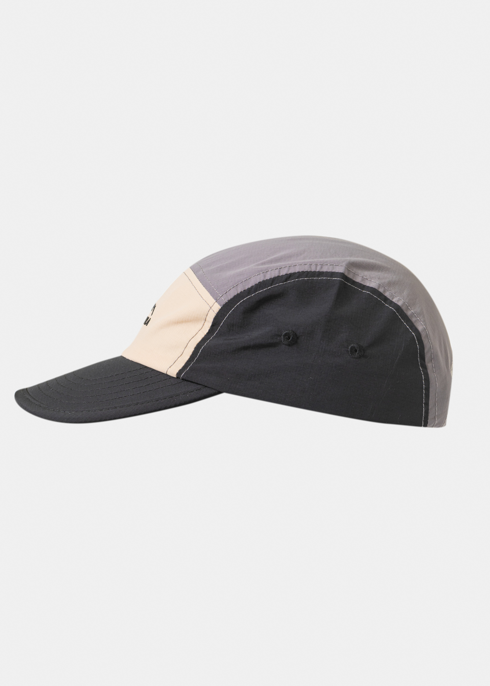 Tricolor Camper Cap in Black, Ecru & Grey